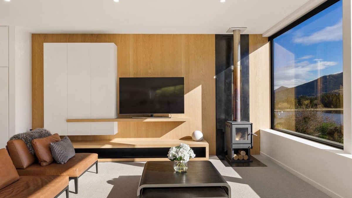 Kelvin Heights House | Modern Muse - A luxurious two-storey villa