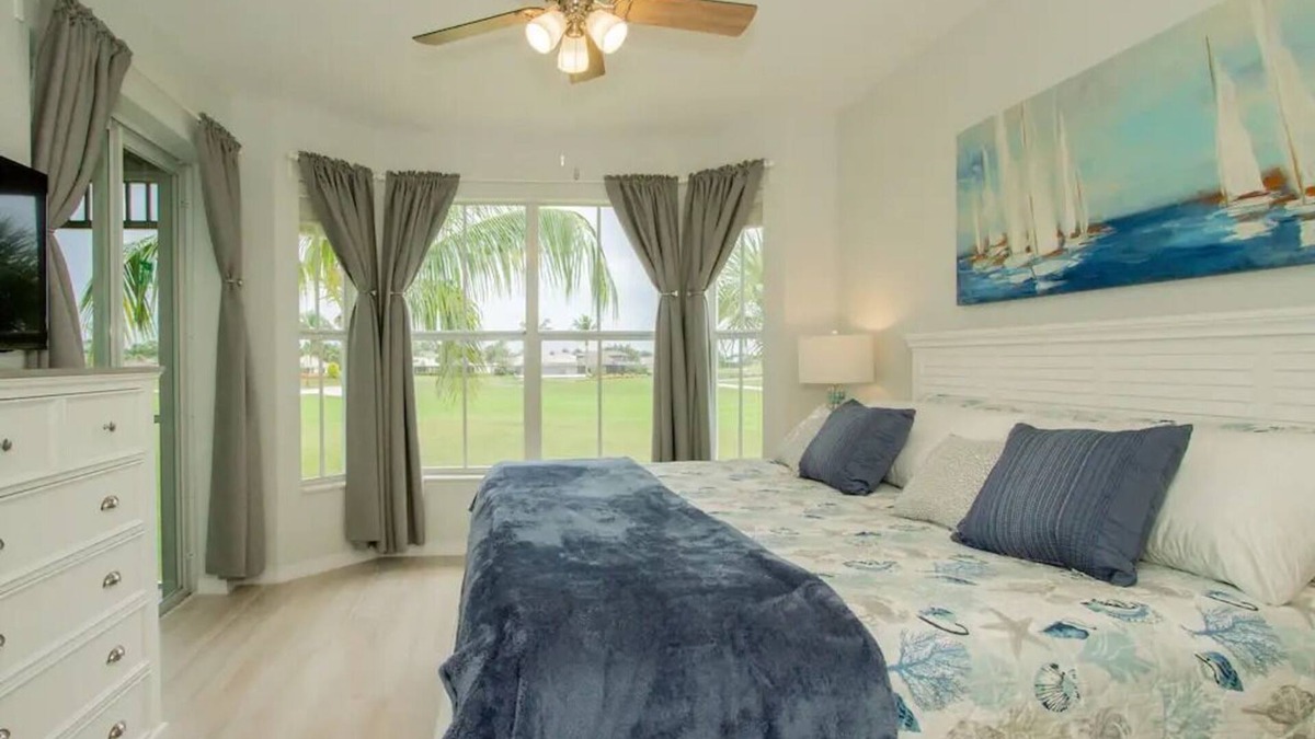 Naples Apartment | Modern Mustang Condo at Lely Resort-Golf/Pool/Courts/Gym