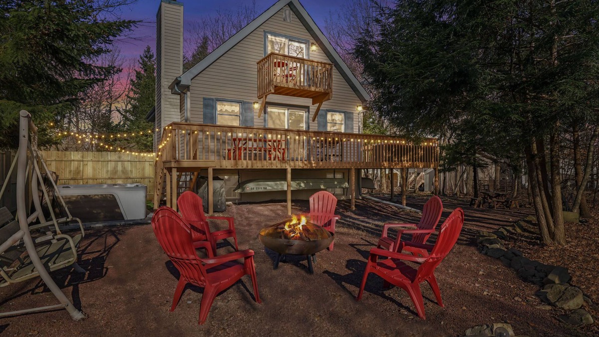 Long Pond Ski Chalet | Modern Nature Escape with HotTub & GameRoom