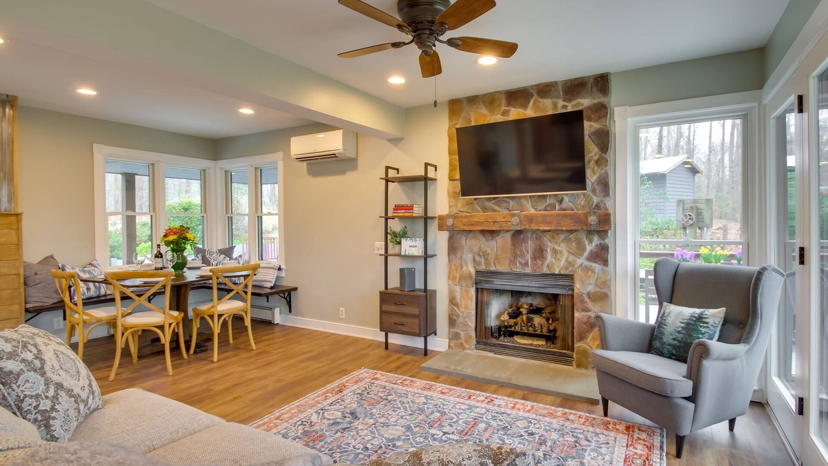 Nellysford Cabin | Modern Nellysford Getaway on 40 Private Acres!