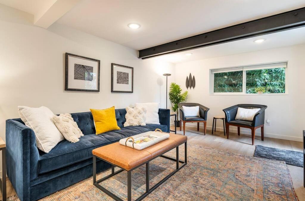Georgetown House | Modern, new & industrial in Georgetown