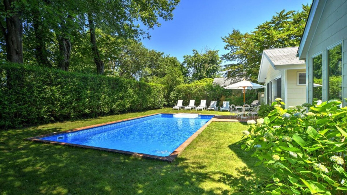 Village of East Hampton House | Modern New Kitchen, Heated Pool! Walk to everything in East Hampton Village!