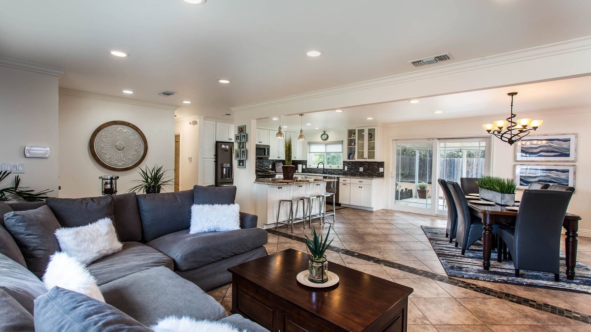 Casa Conejo House | Modern Newbury Park Home| Netflix| Quiet| Safe| Meticulously Clean