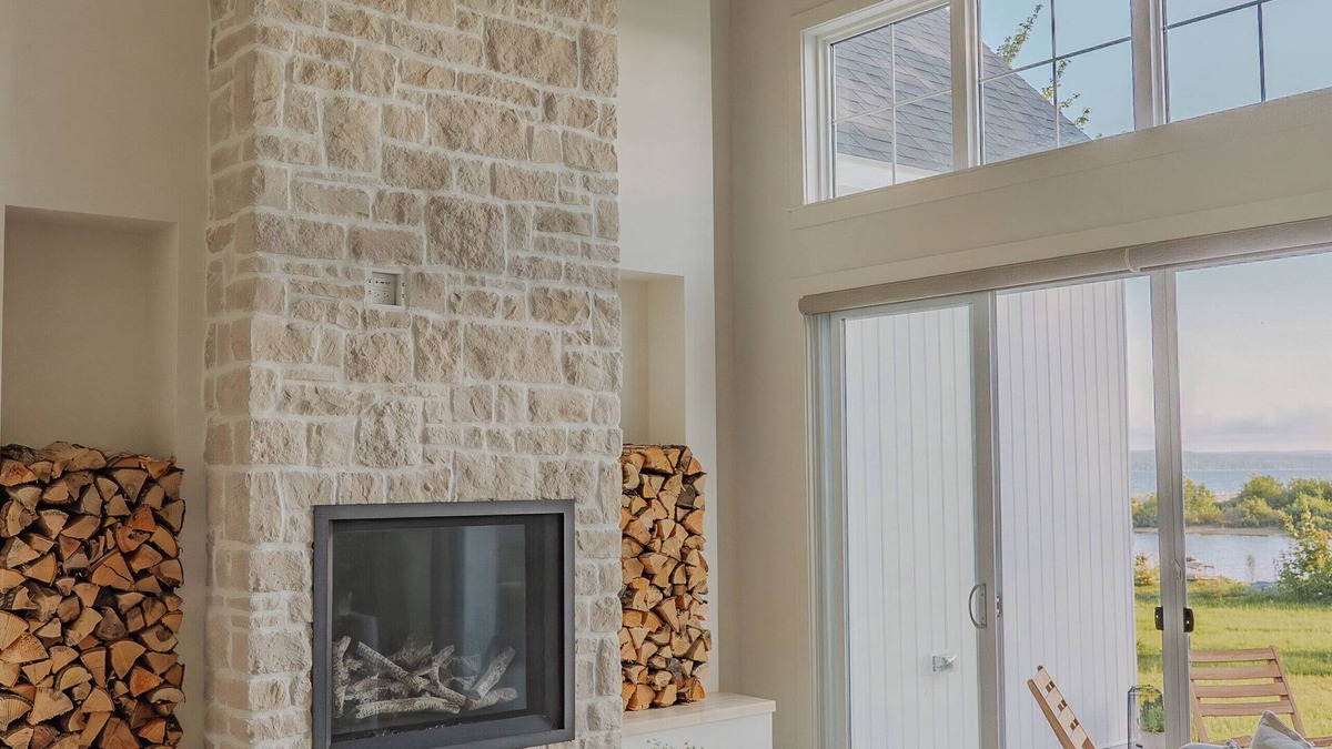 Algoma District Cottage | Modern Nordic Retreat w. Stunning Lake Views