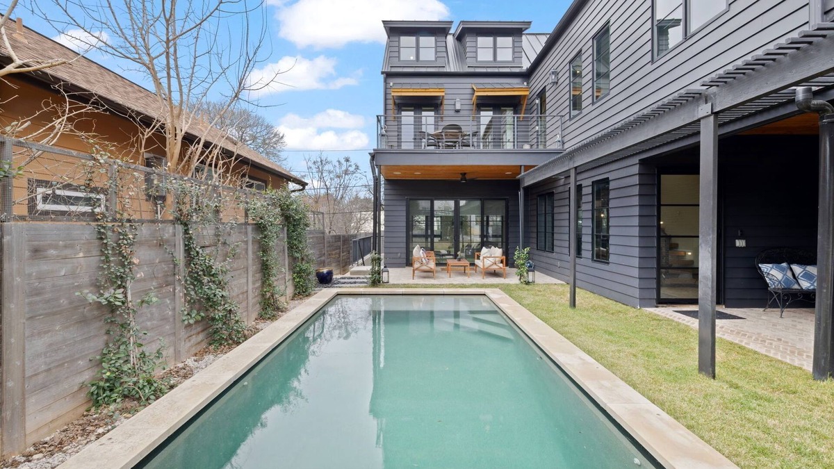 Clarksville House | Modern oasis in the heart of downtown Austin.