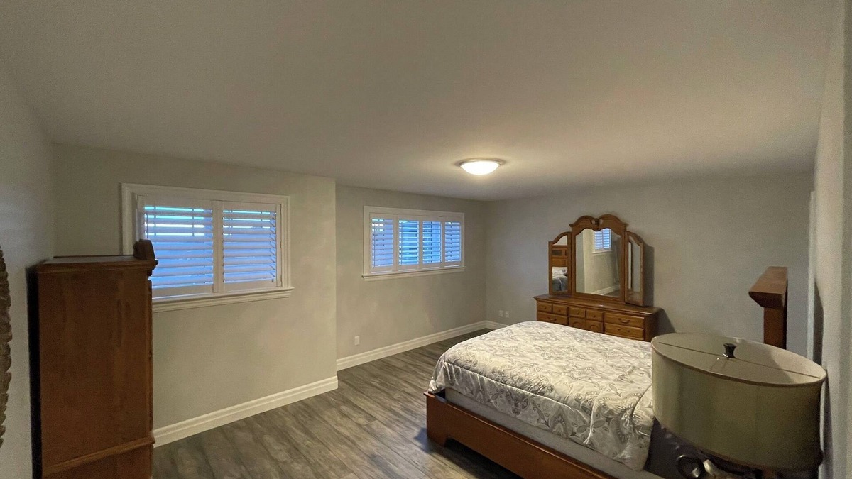 Trenton House | Modern oasis in Trentonn