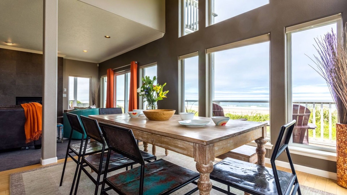 Waldport House | Modern Ocean Front Home on a Sandy Beach! Hot Tub & Game Room!