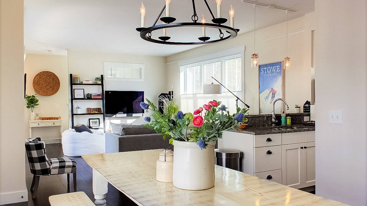 Stowe Area House | Modern on Main, The Ideal Stowe Village location