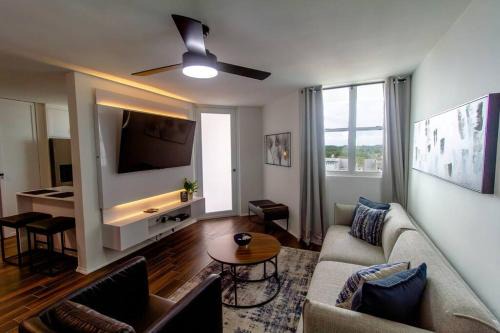 Llanos Tuna House | Modern Penthouse in Carolina