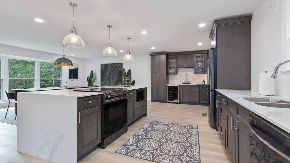 Tallahassee House | Modern Pool Home in the Center of Tallahassee