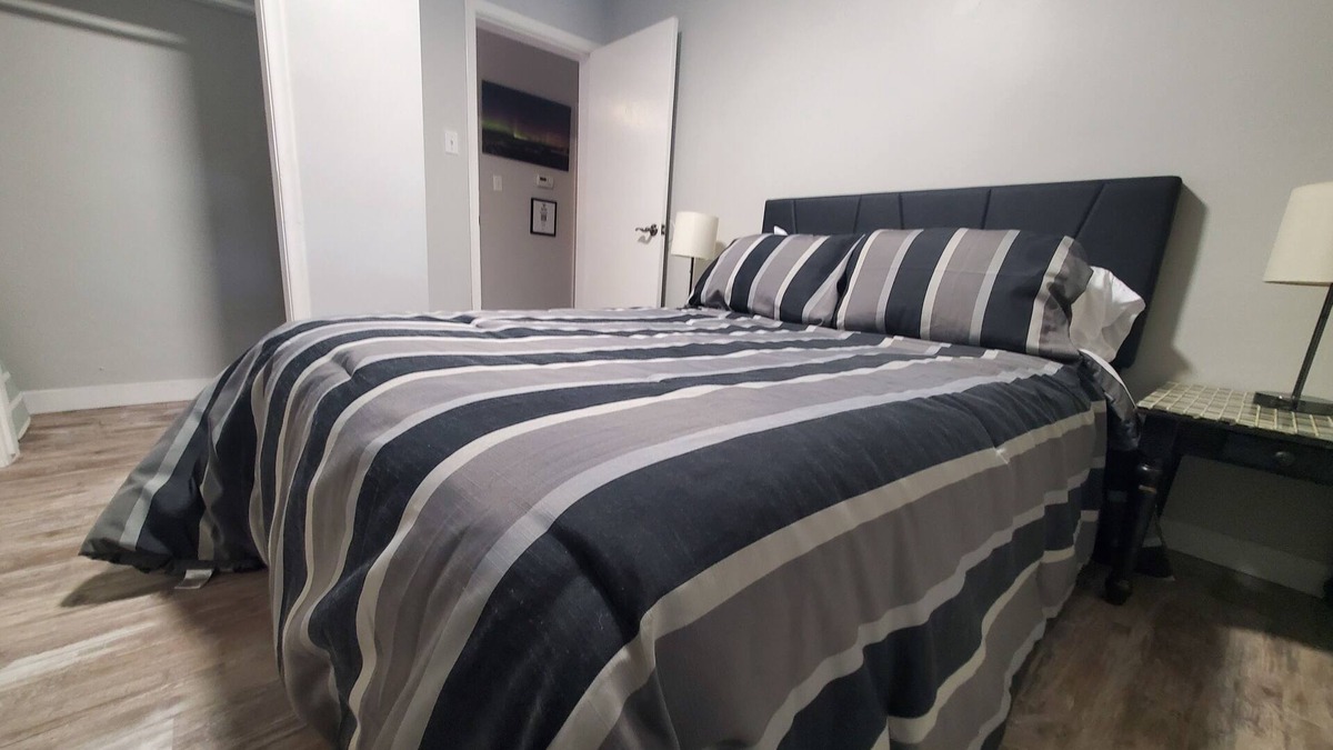Algoma District Apartment | Modern Private 1Bdrm Apt. w/Free Prkg + Fast Wi-Fi. Pet-Friendly!
