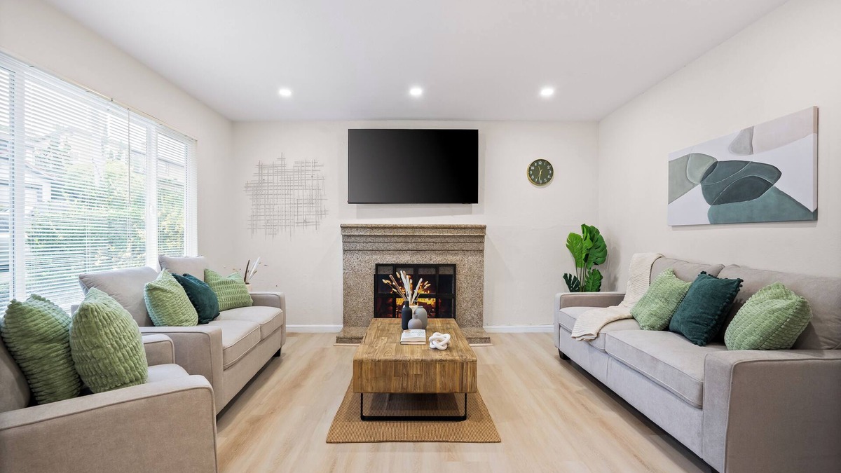 Vallejo House | Modern & Private East Bay Retreat in Vallejo!