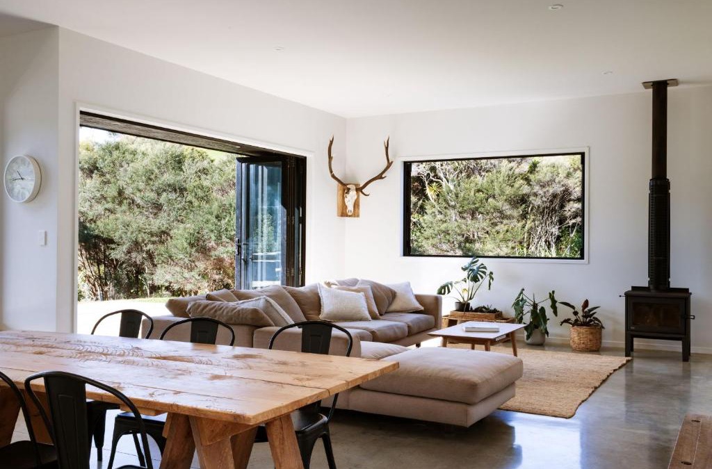Raglan House | Modern Raglan Hideaway