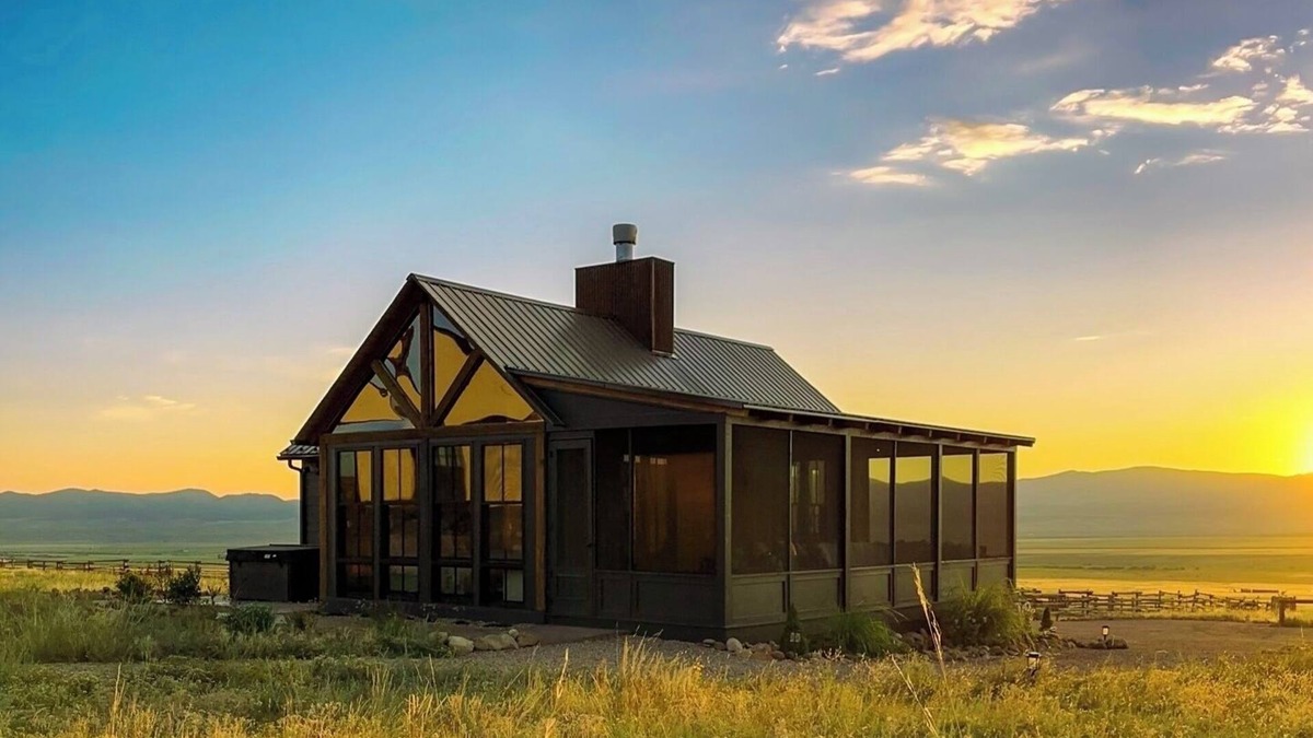 Westcliffe Cabin | Modern ranch cabin at the base of the mountains!