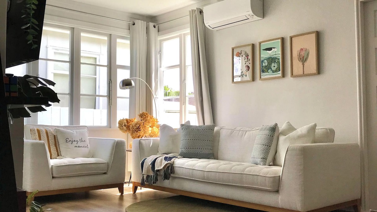 Onehunga House | Modern, recently renovated private house with parking in Auckland