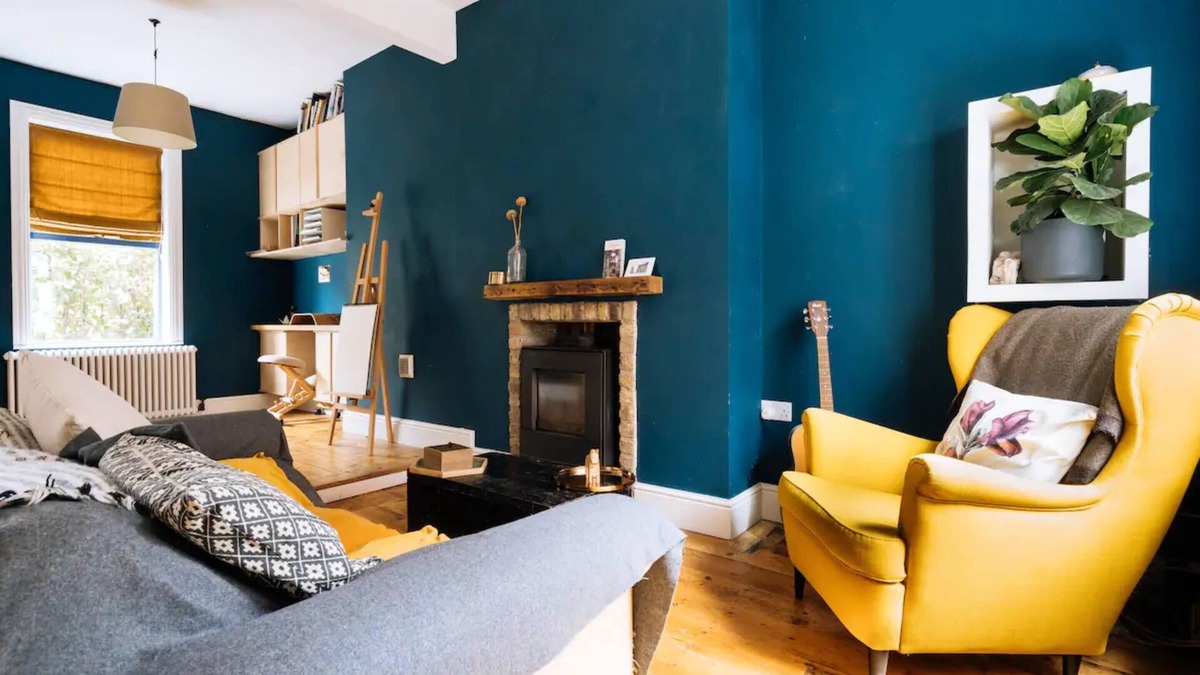 Portobello House | Modern Redbrick Townhouse in the Heart of the City