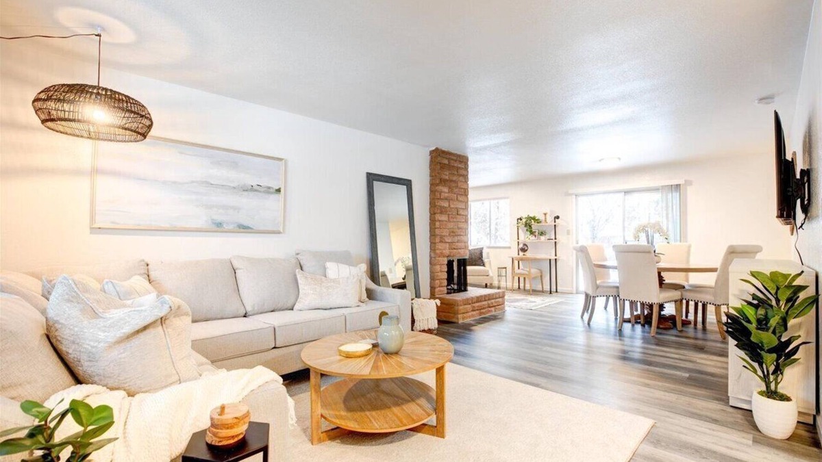 West University House | Modern Reno Home - Less then 10 Minutes to Downtown and UNR!