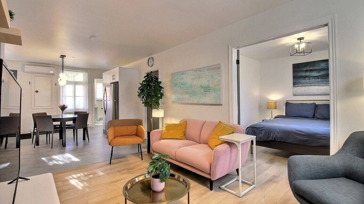 Sainte-Foy-Sillery-Cap-Rouge Apartment | Modern renovated apartment with parking