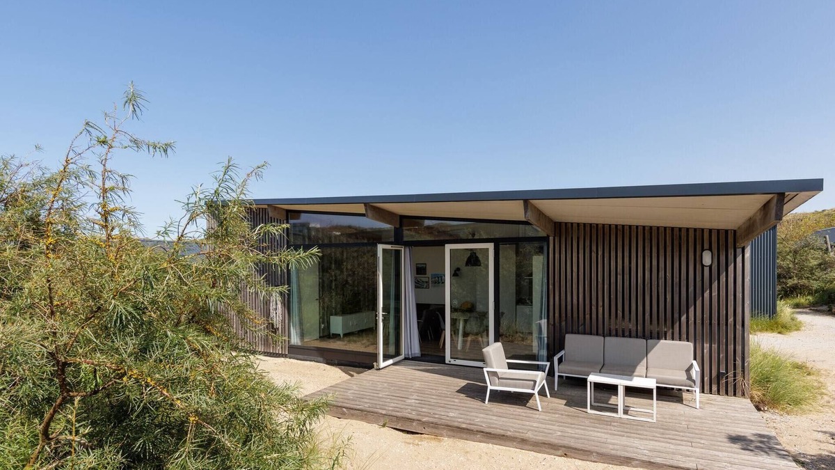 Bloemendaal House | Modern Retreat by the Dunes
