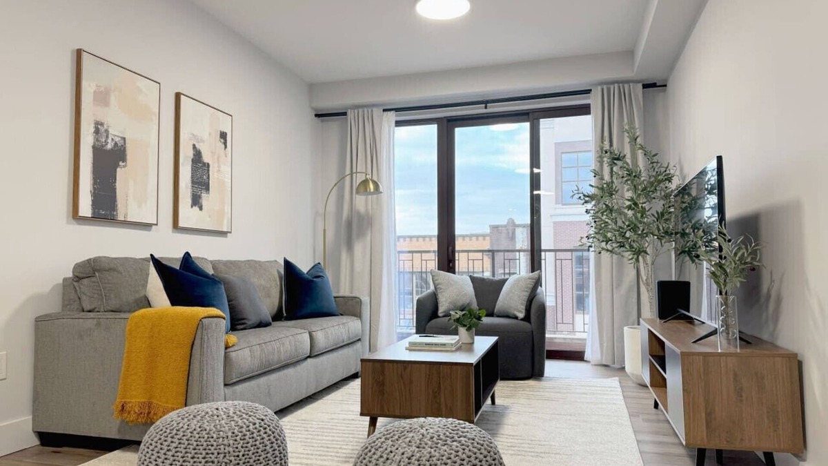 Constable Hook Apartment | Modern Retreat w/Free Parking | 30Min NYC