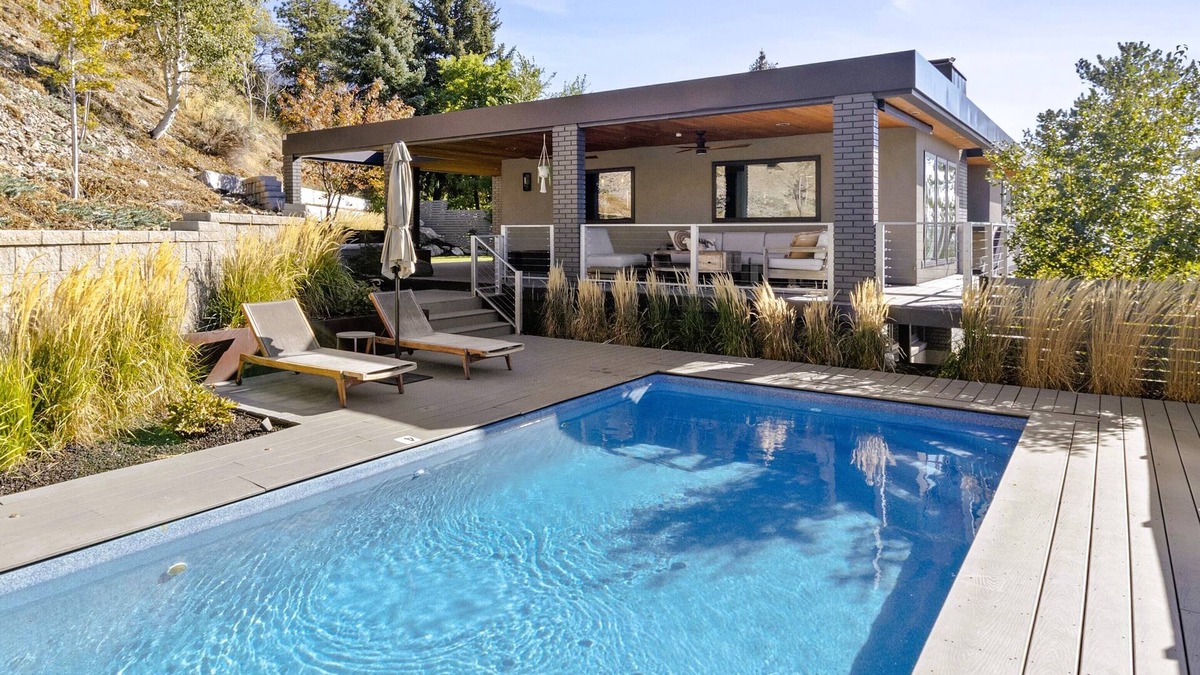 Mount Olympus House | Modern Retreat with Pool, Hot Tub & Amazing Views!
