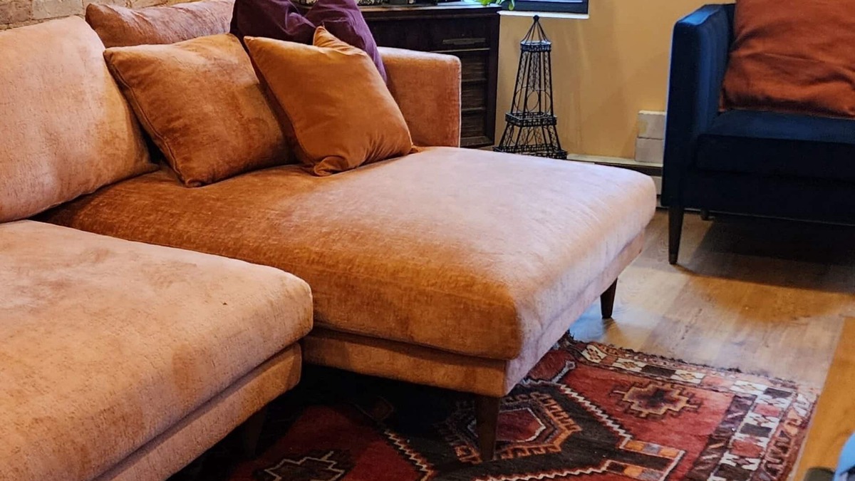Wyman Park Apartment | Modern Retro Hun Suite- Hampden 1 Br/1 Bth-On The Avenue - Near JHU/Downtown