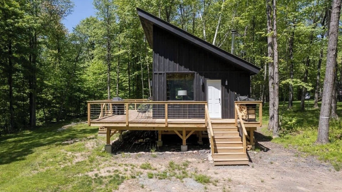 Roscoe House | Modern Rustic Tiny Home in the Catskills