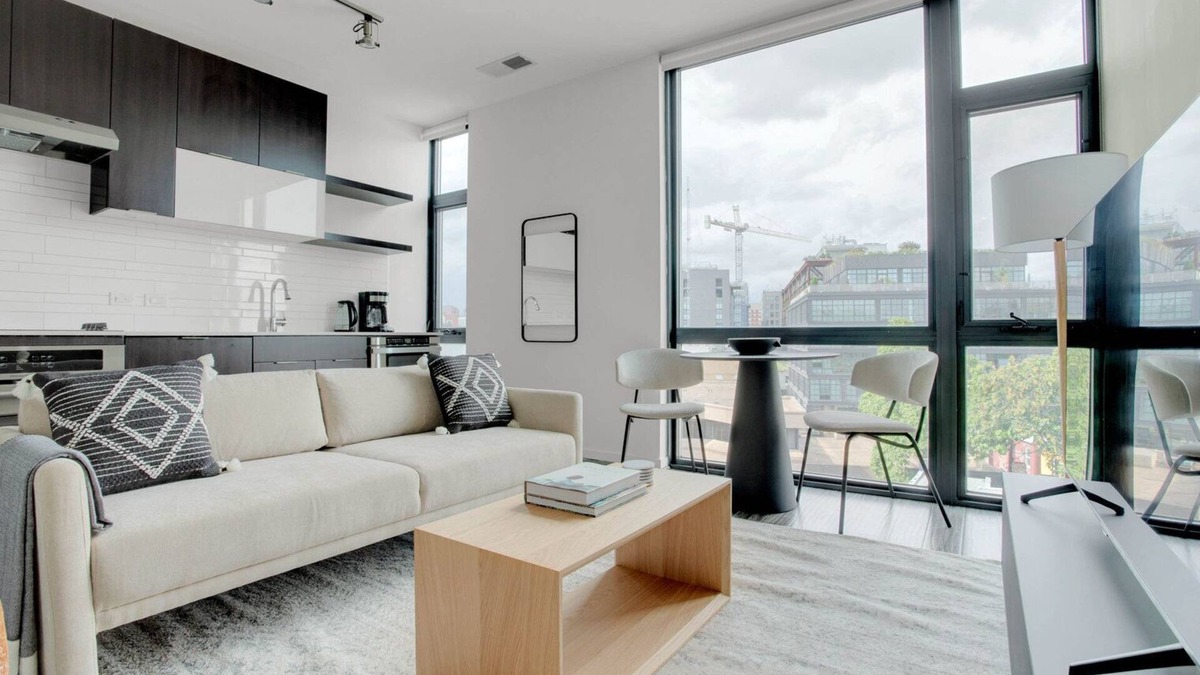 Shaw Apartment | Modern Shaw 1BR w/Gym, W/D & Rooftop, near U Street bars, by Blueground
