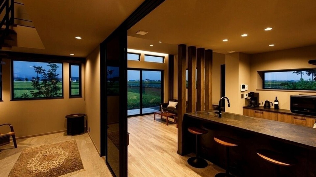 Higashikawa Villa | Modern, spacious 3br private villa in Higashikawa with panoramic mountain views
