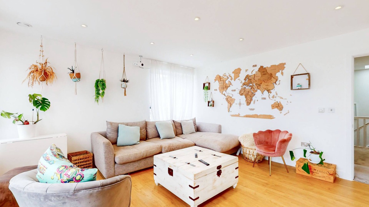 Camberwell Green House | Modern & spacious 4 bed house in the City Centre.