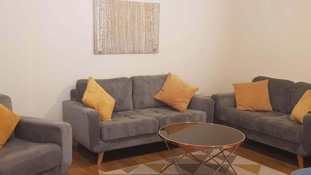 Portswood House | Modern, Spacious Apartment