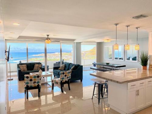 Rosarito Apartment | MODERN SPACIOUS BEACH FRONT CENTRAL CONDO w POOLS STEPS TO BEACH