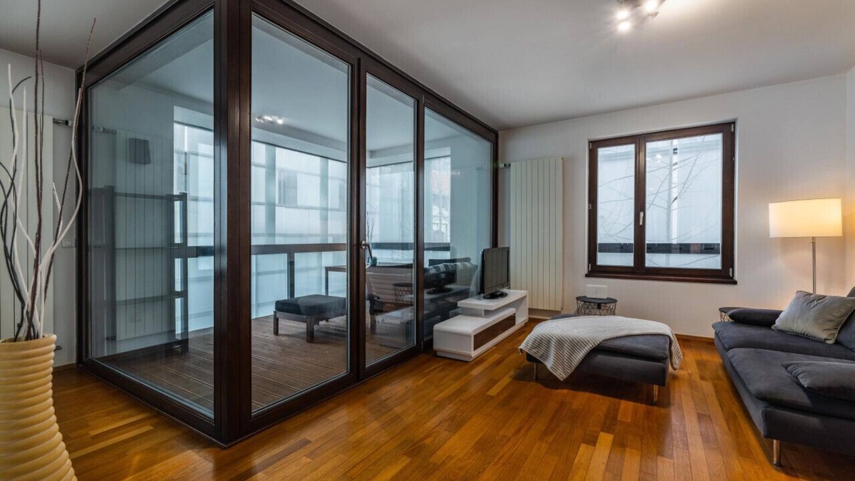 Karlin Apartment | Modern spacious flat with a terrace and a parking
