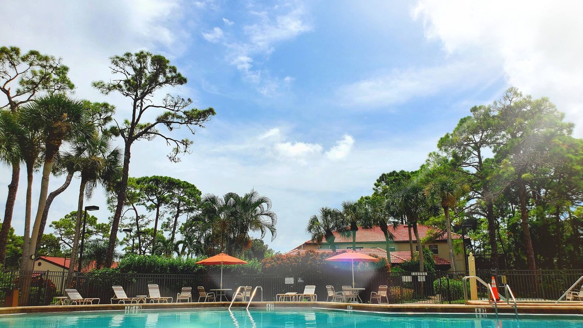 Sarasota Villa | Modern, Spacious Villa close to the Beach!FreeWiFi