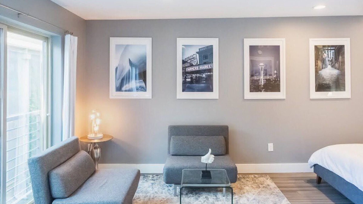 Belltown Apartment | Modern studio in the heart of the city