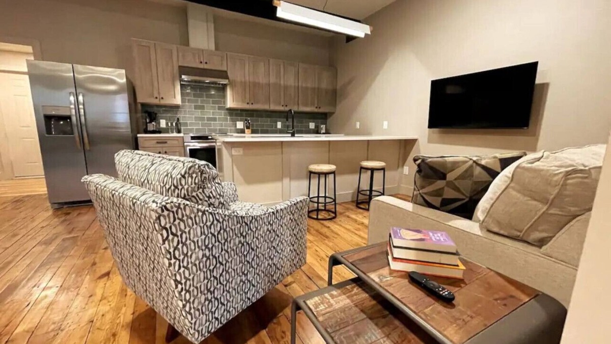 Penn Yan Apartment | Modern Studio - Main St Penn Yan