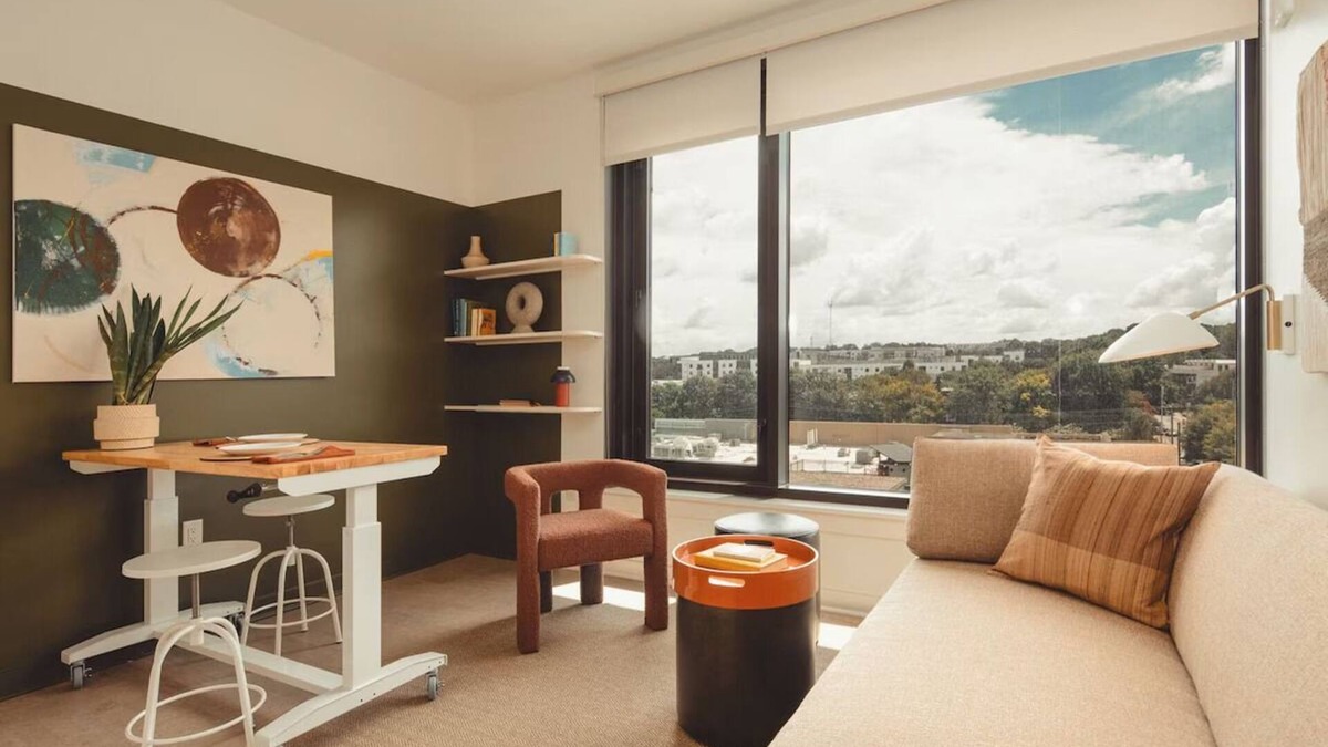 Old Fourth Ward House | Modern Studio Steps from Ponce City Market | Atlanta BeltLine Adventures