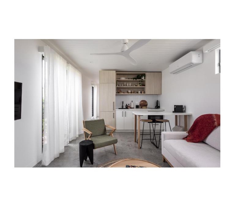 Albion Park Rail Apartment | Modern Studio with Outdoor Bath and Cabin Sauna
