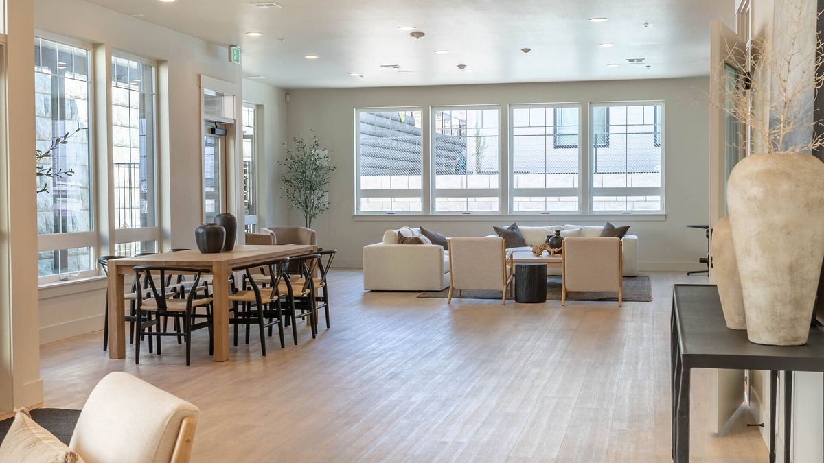 Pendleton Apartment | Modern suite w/great amenities! 5 minutes from downtown Pendleton and Round-up.