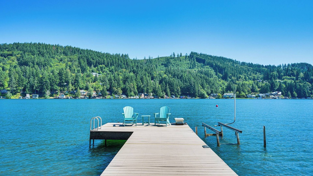 Olympia House | Modern Summit Lake Escape - Spacious Deck w/View!