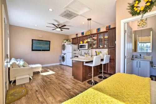 Sun City West Apartment | Modern Sun City Studio Near Deer Valley Golf