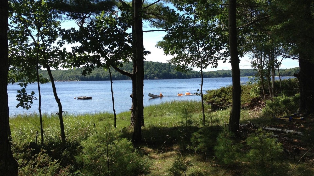 Georgetown House | Modern, Sunsets, Solitude, Swimming, Boating, close to Lobster and State Parks!