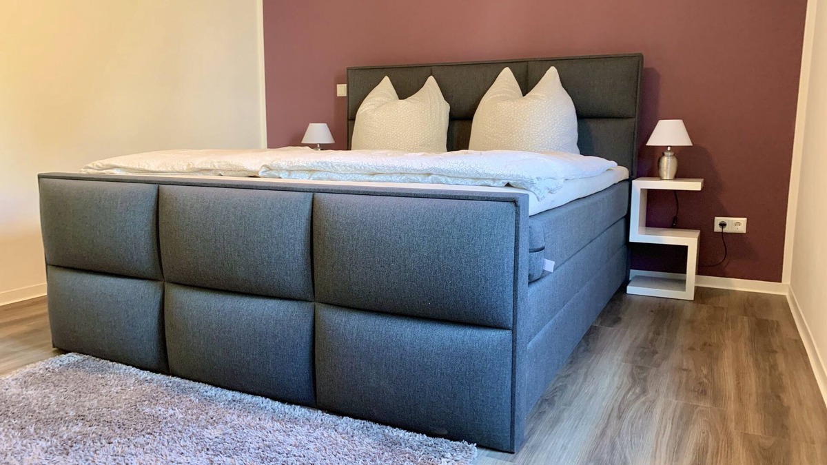 Uhldingen-Muehlhofen Apartment | Modern & top equipped apartment with private garden
