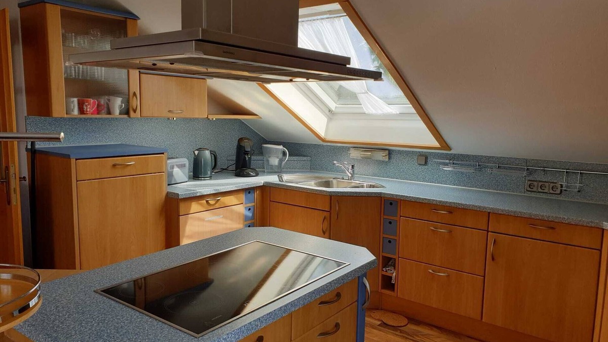 Mainleus Apartment | Modern top-floor apartment in the idyllic suburb of Mainleus