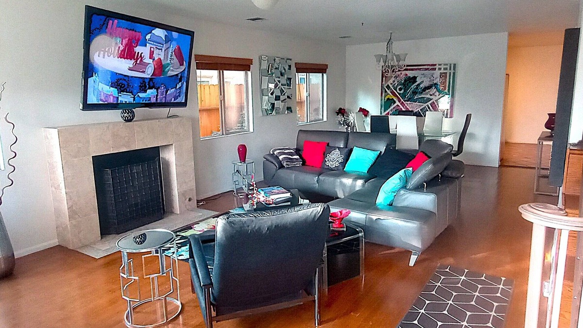 Mid City House | Modern Townhouse Suites Chef's Kitchen 1Gar Adj Beverly Hills Med & Tech Centers