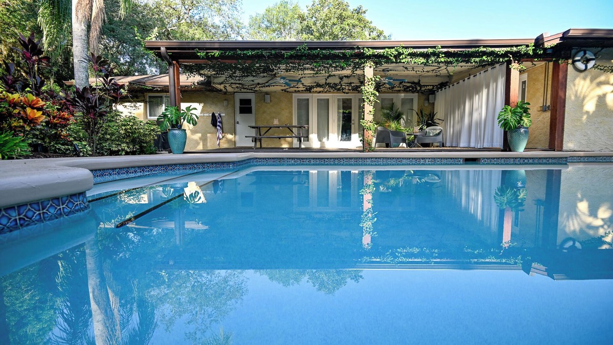Orlando House | Modern Tropical Pool Home ⭐️