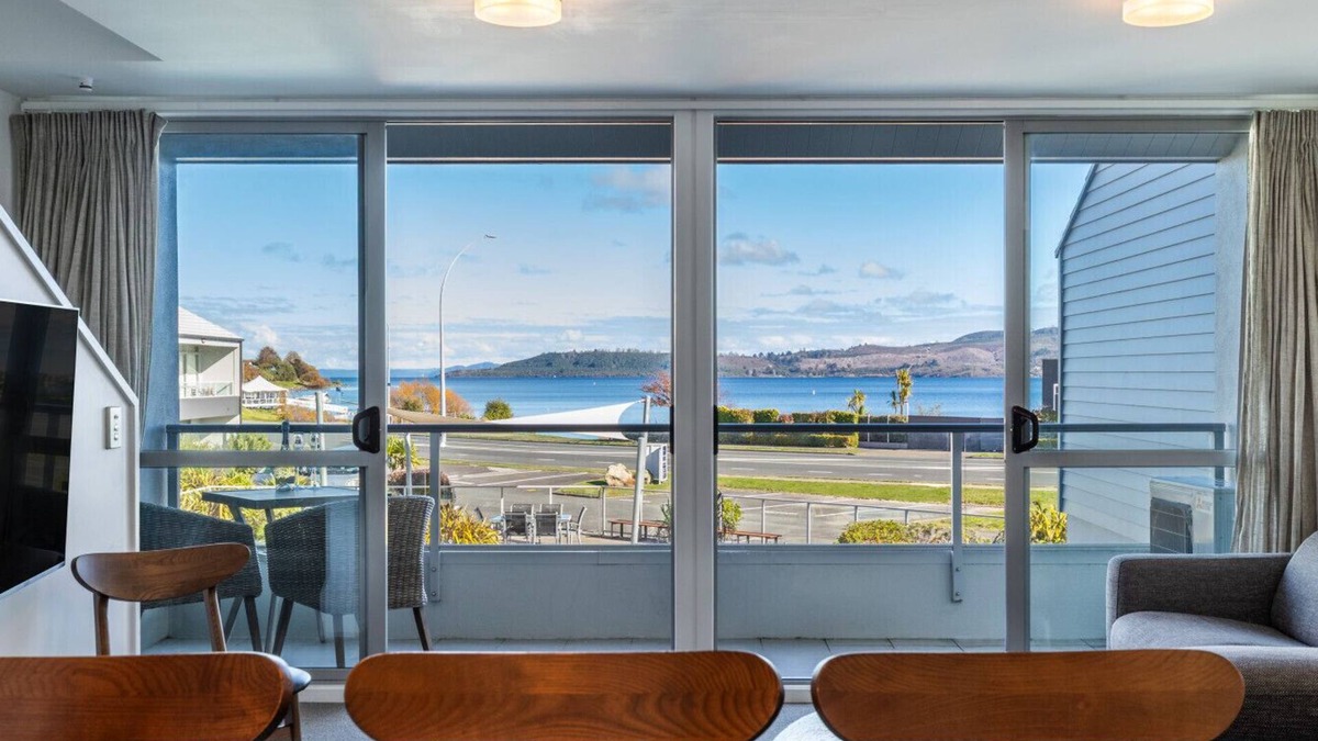Two Mile Bay Apartment | Modern two bedroom apartment, great location