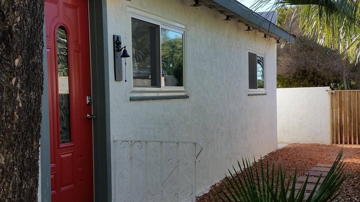 Glendale House | Modern Updated Guest House in Great North Glendale AZ Location