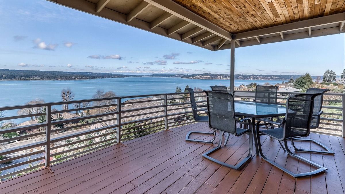 University Place House | Modern, updated home w/ incredible views, two living areas, & a full kitchen