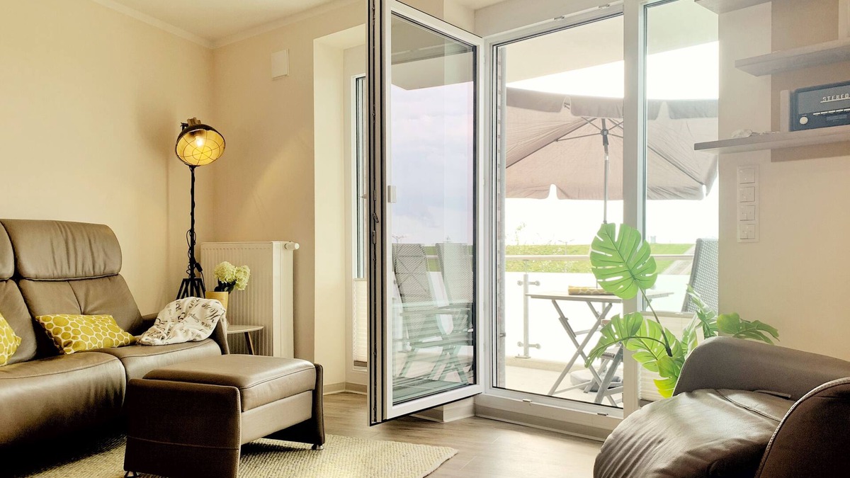 Wurster Nordseekuste Apartment | Modern vacation apartment directly on the North Sea dike